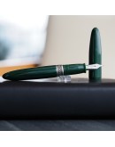 175. Kilk Epigram – Malachite Green (M nib)