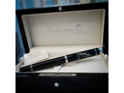 WALDMANN Editorial 18k金EF尖手刻版黑色亮漆鋼筆，德國珠寶工匠手工雕刻全港第一支 【已售】